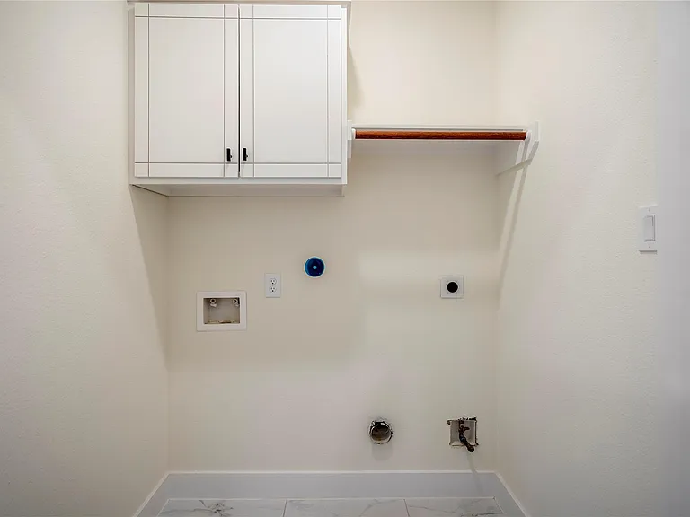 6320 Del Rio St — Photo 30