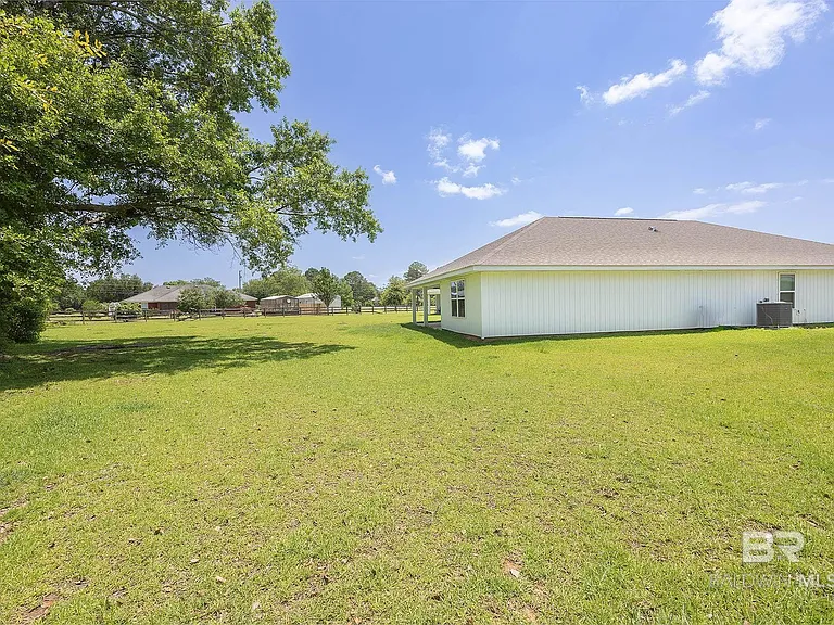 24606 Alamitos Trace Dr — Photo 44