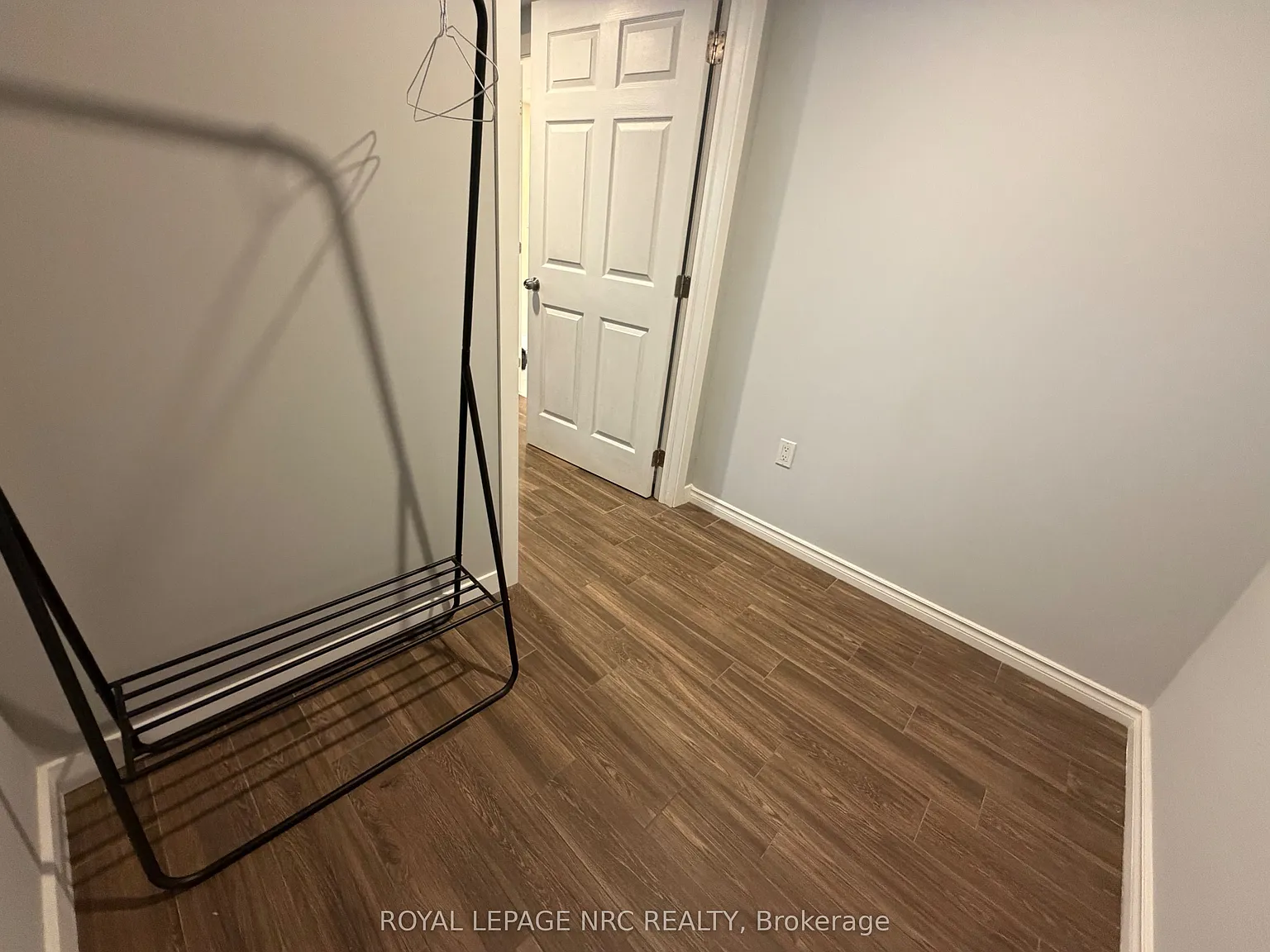 1 bed, $2,100 — Photo 3
