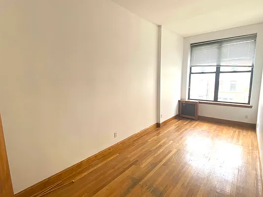 Rented by Guidance Realty Corp. | media 4