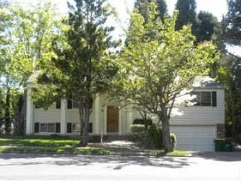 14766 NW Bonneville Pl photo 1