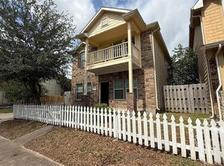 7346 Autumn Sun Dr, Houston, TX 77083