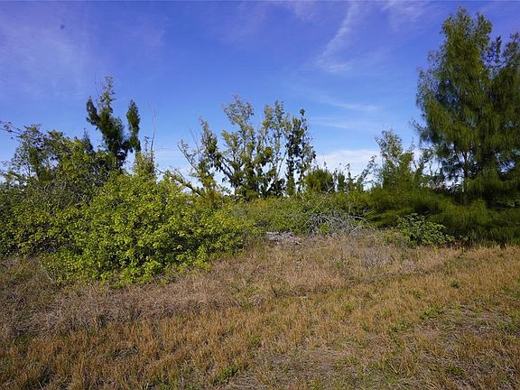 3rd image of 10565 Abello Rd #17