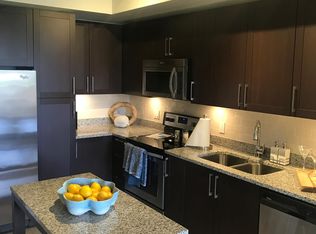 10576 SW 6th St, Pembroke Pines, FL 33025