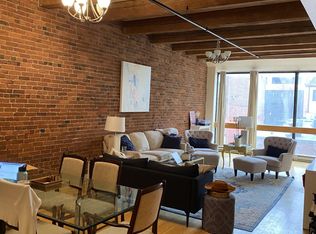 254 Friend St #U2, Boston, MA 02113