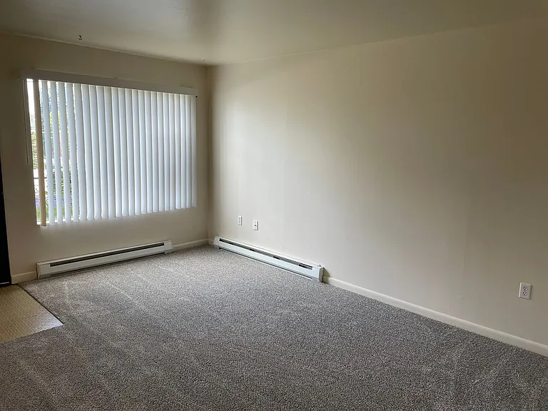 5127 Colby Ave — Photo 5