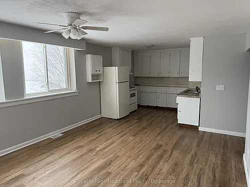 10 William St N #6 Photo 1