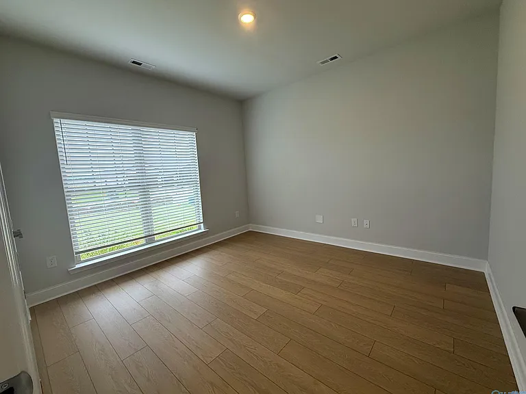22882 Ansley Dr — Photo 11