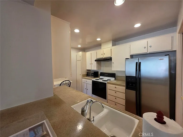 6225 Canterbury Dr #306 — Photo 5