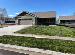 204 Creek View Dr, Cold Spring, MN 56320