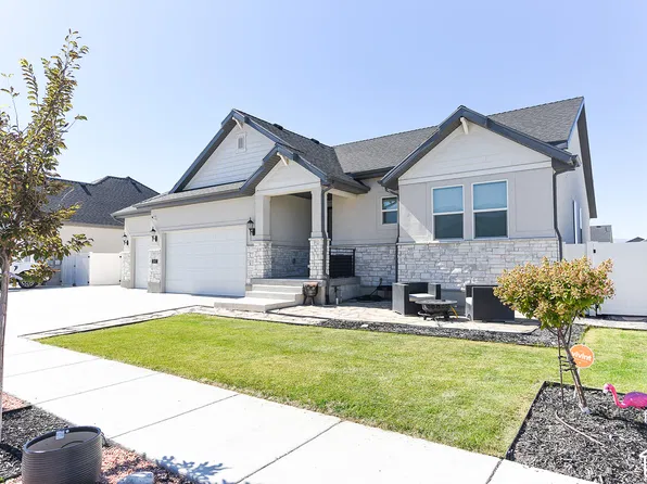 5647 N Timber Ln, Stansbury Park, UT 84074
