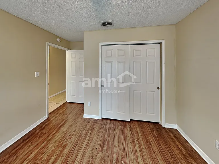 1014 Gore Dr — Photo 14