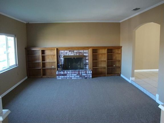 2nd image of 1438 Claremont Dr