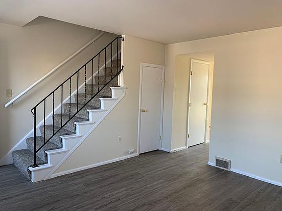 3rd image of 116 Maynard Dr