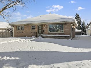 2964 S 93rd St, West Allis, WI 53227