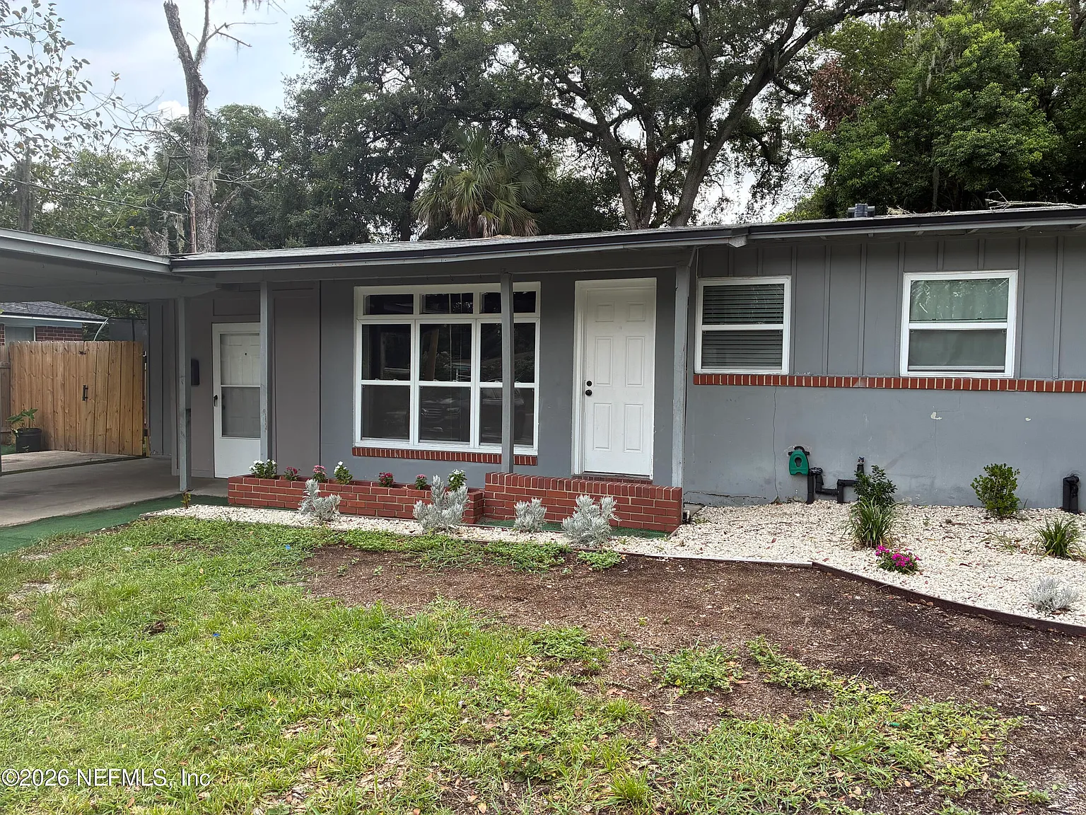 3 bed, 1.5 bath, 1167 sqft, $1,550 — Photo 4