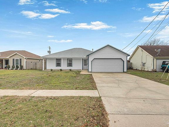 3rd image of 2285 Estates Cir