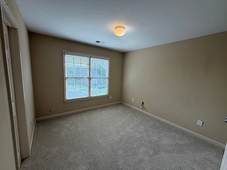 768 Laurel West Ln — Photo 20