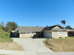 21 Robbins Ct, Simi Valley, CA 93065