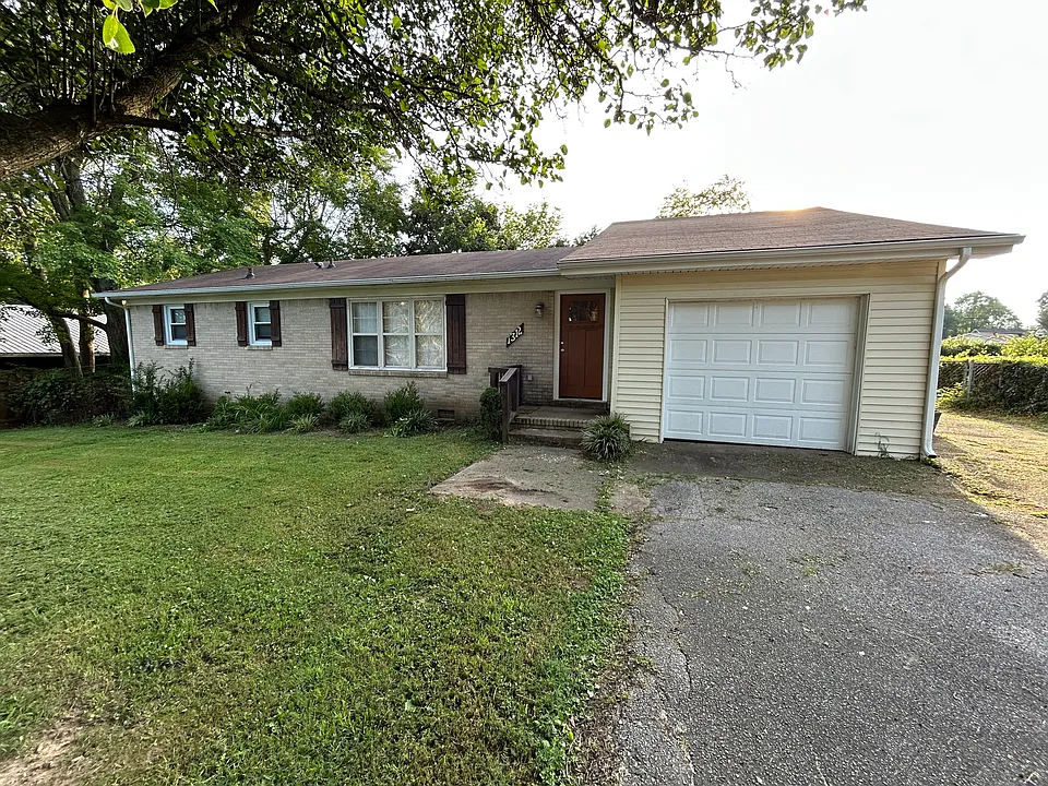 1312 Kirkwood Dr