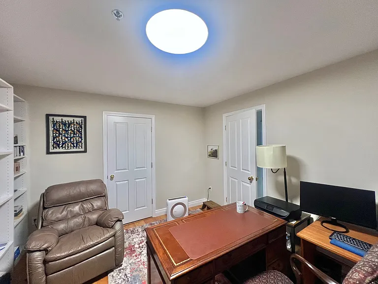 4 Charlesgate E #402 — Photo 7