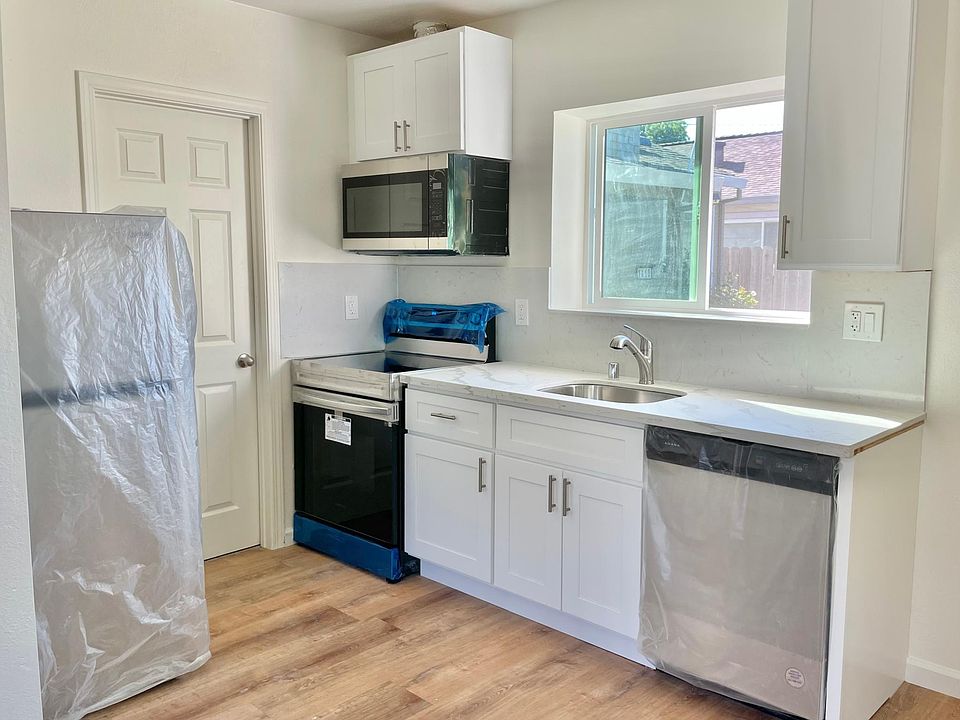 1st image of 1410 San Juan Ave #2