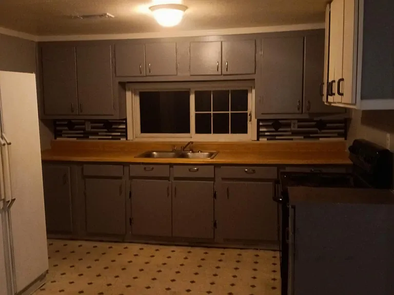 412 Bishop Cir — Photo 5