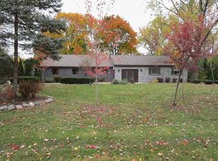 2818 Hylane Dr, Troy, MI 48098