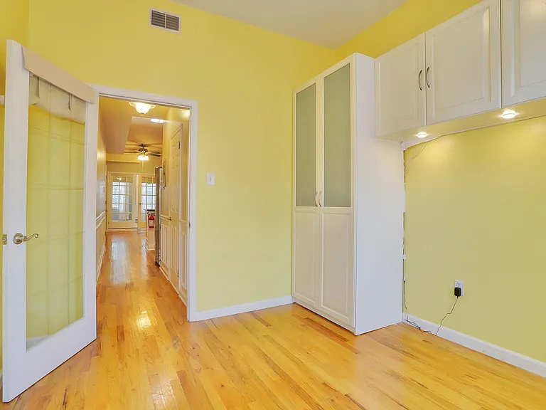 224 Madison St #1B — Photo 19