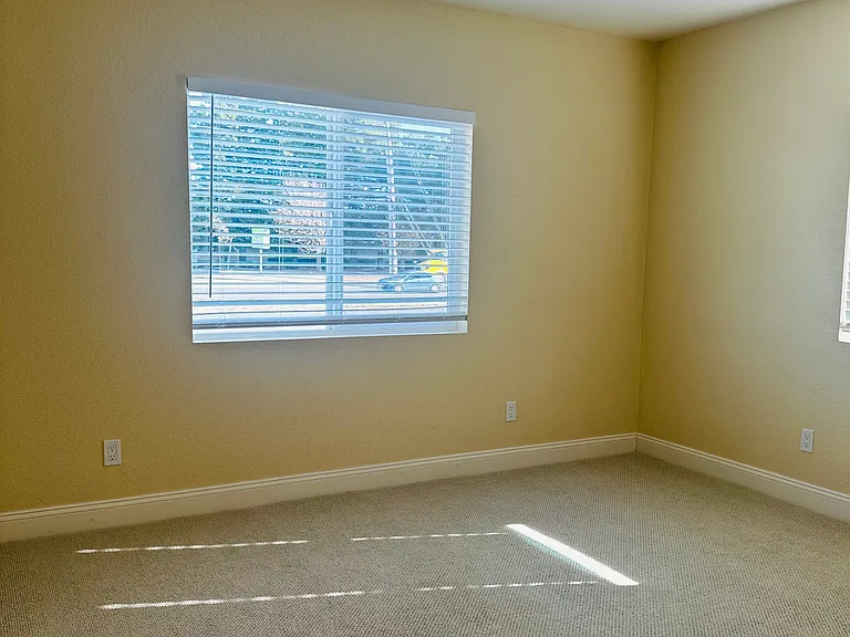3665 Broadway St #3663 — Photo 6