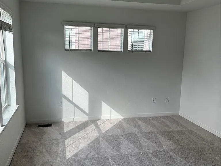17674 Olive St — Photo 18