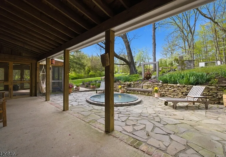 12 Cold Springs Rd — Photo 42