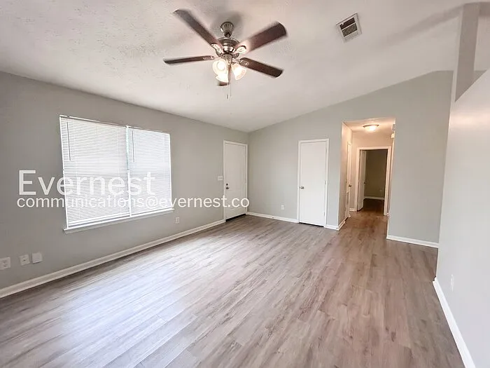 2510 Corner Shoals Dr — Photo 9
