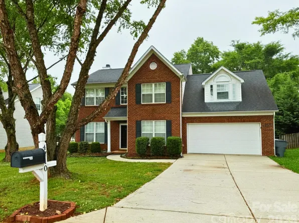 4710 Lenox Hill Pl, Charlotte, NC 28269