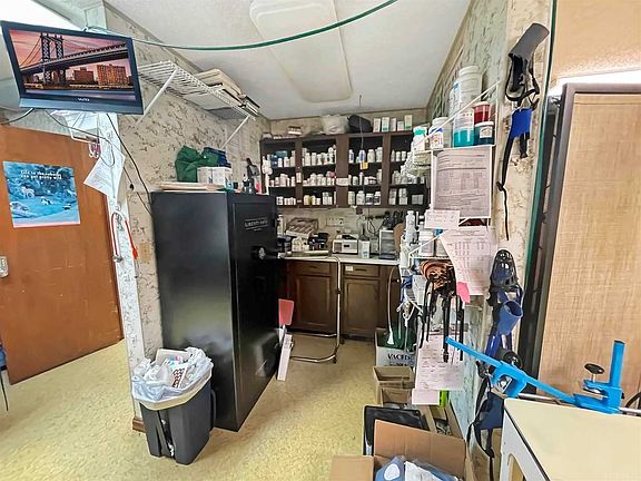 5th image of 2110 W State Road 54