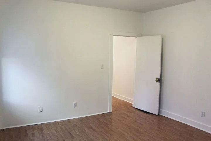 344 E 13th St #1 — Photo 6
