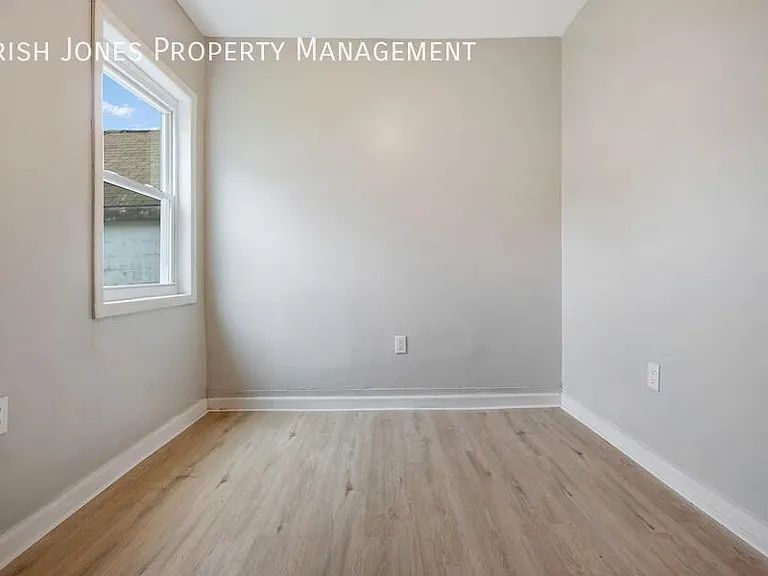 98 Edson St #3 — Photo 10