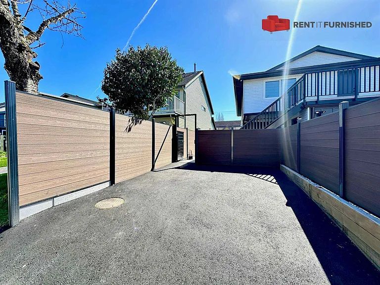 8960 Ash St — Photo 21