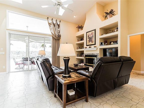 2nd image of 6221 Saint Ives Blvd
