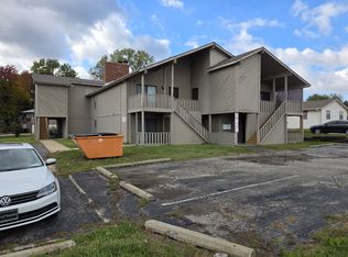 2755 SW Arrowhead Rd, Topeka, KS 66614