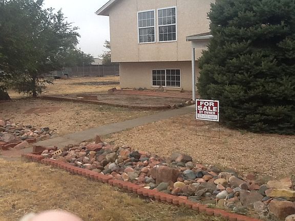 2nd image of 19 E Bonanza Dr