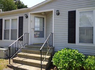 64 Pinehurst Dr, Plymouth, MA 02360