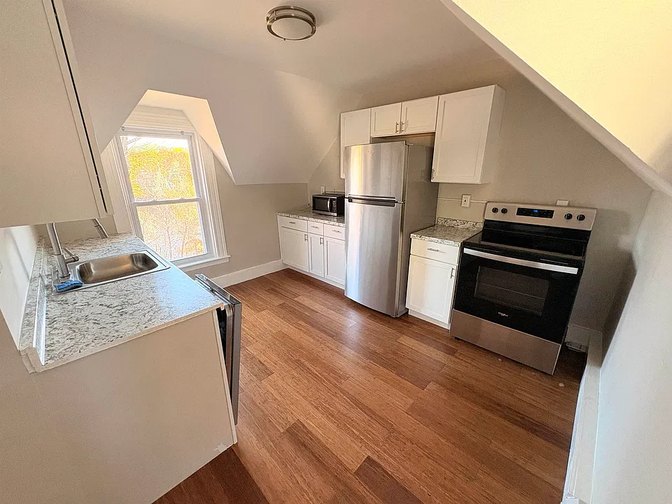 449 W River Rd #2