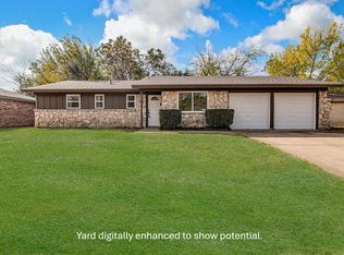 909 Kelley Dr, Everman, TX 76140