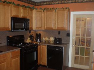 860 Lamberton St, Trenton, NJ 08611