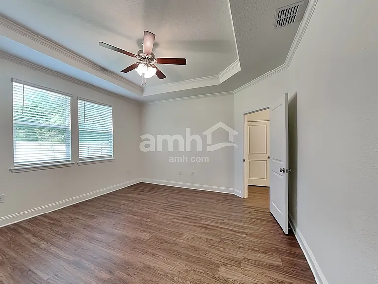 2986 Hill Valley Ln — Photo 10