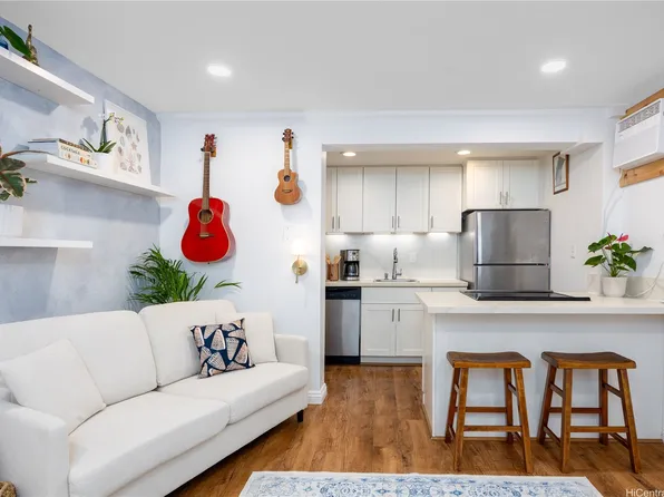 68-041 Waialua Beach Rd APT 102, Waialua, HI 96791