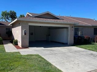 38605 25th St E UNIT 2, Palmdale, CA 93550