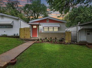 8412 Virginia Ave, Saint Louis, MO 63111