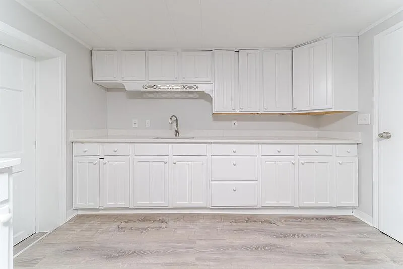 4 bed, 1.5 bath, 1416 sqft, $1,845 — Photo 2